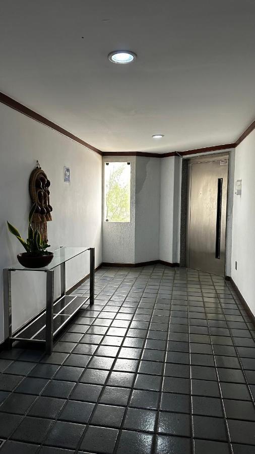 Apartamento Inteiro Frente Ao Mar De Ondina Salvador da Bahia Exterior foto